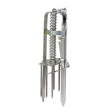 CHS Victor Plunger-Style Mole Trap effectively eliminates moles in their tunnels Spears are located below ground, away from children and pets Safety pin ensures safe operation and prevents false triggers